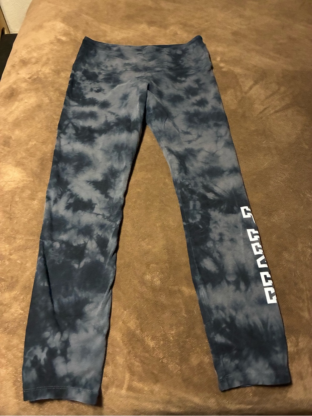 Pink brand black Gray yoga Leggings with Side Logo size large
